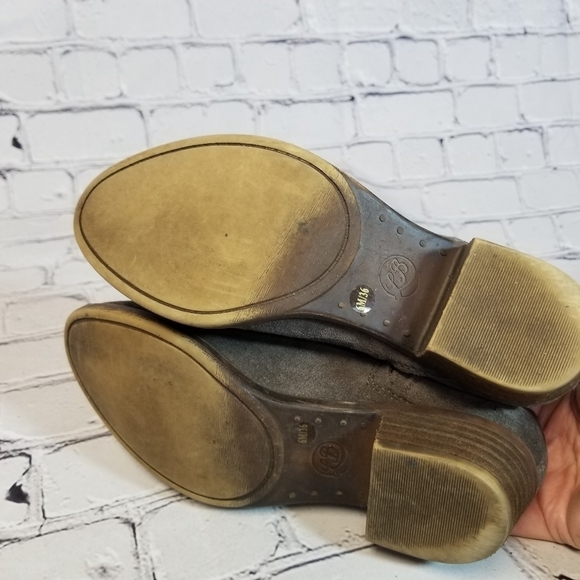 Lucky Brand Brenon gray suede booties - Picture 6 of 9